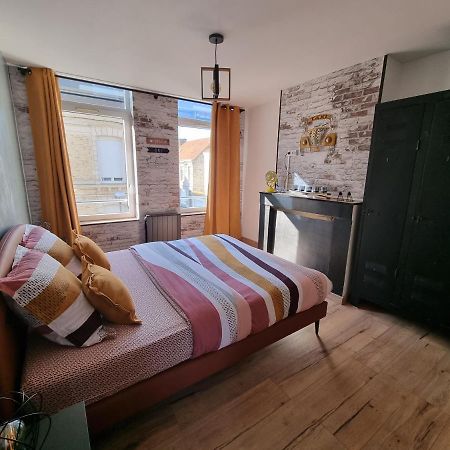 Comme Un Air De Chez Soi Apartment Calais Exterior photo